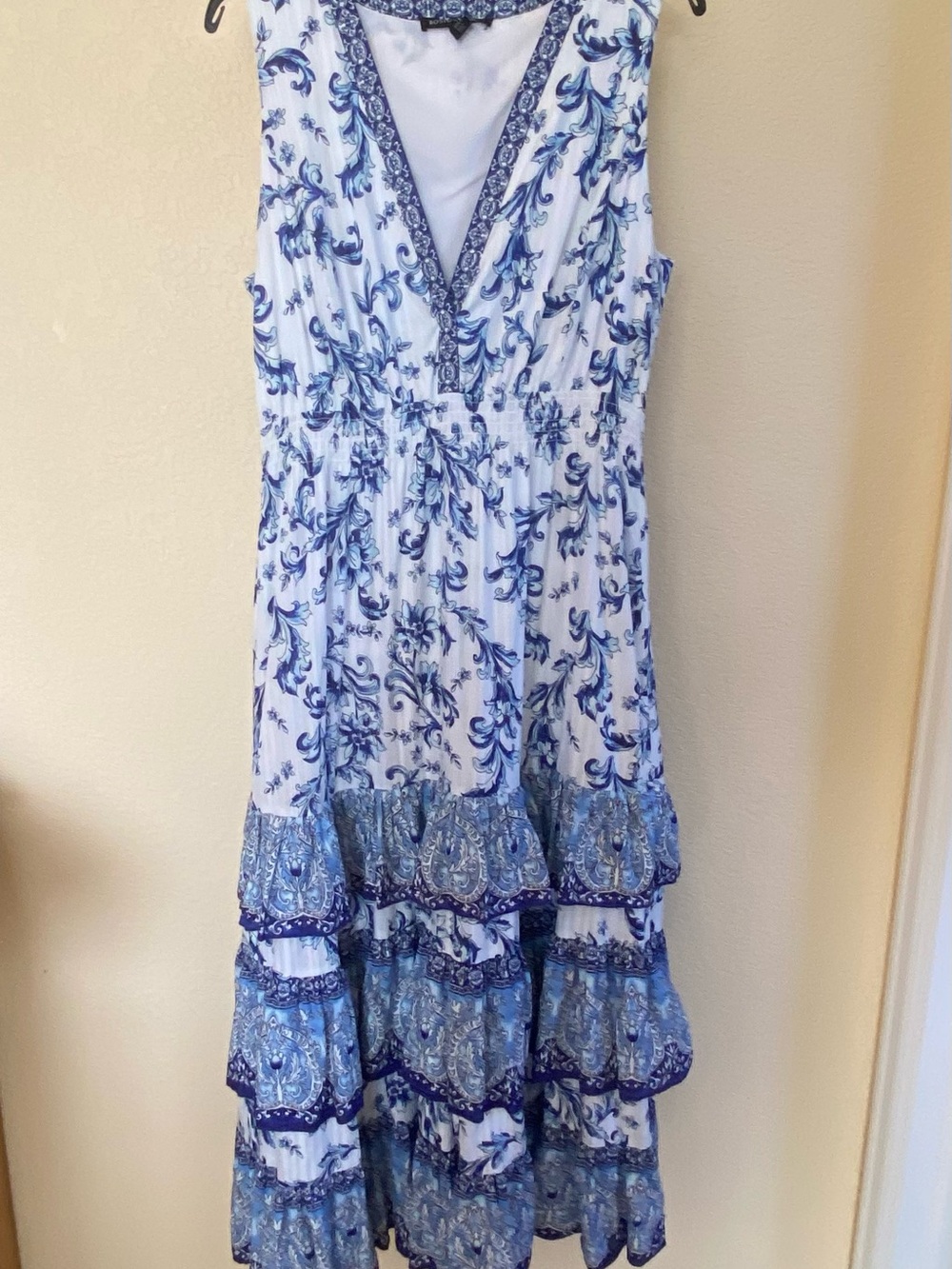 Boston Proper White & Blue Floral Tiered Maxi Dress Size Large